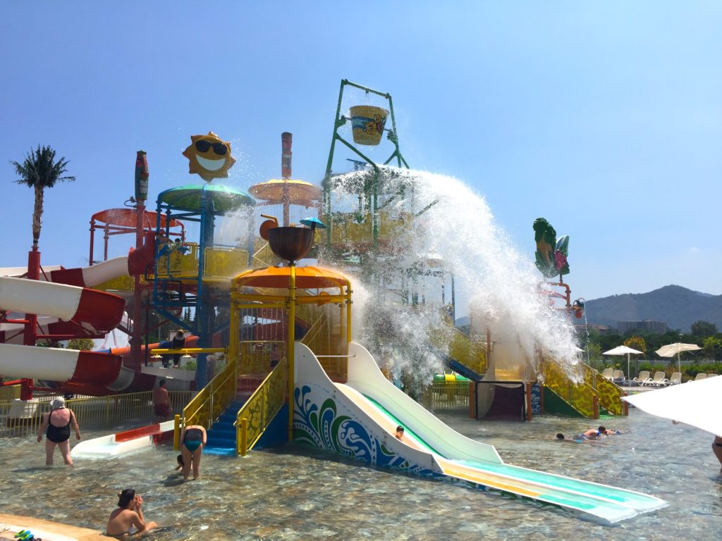 Family resorts in Turkey with waterparks is so fun.